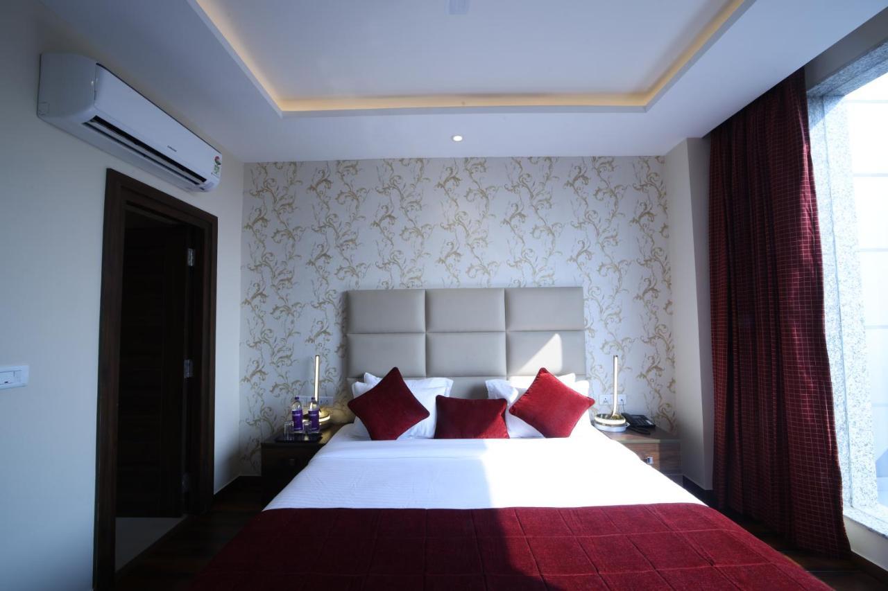 Hotel The Vilana A Unit Of Jg Developers Rishīkesh 外观 照片