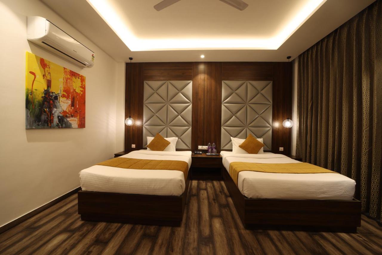 Hotel The Vilana A Unit Of Jg Developers Rishīkesh 外观 照片