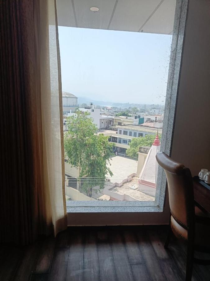 Hotel The Vilana A Unit Of Jg Developers Rishīkesh 外观 照片