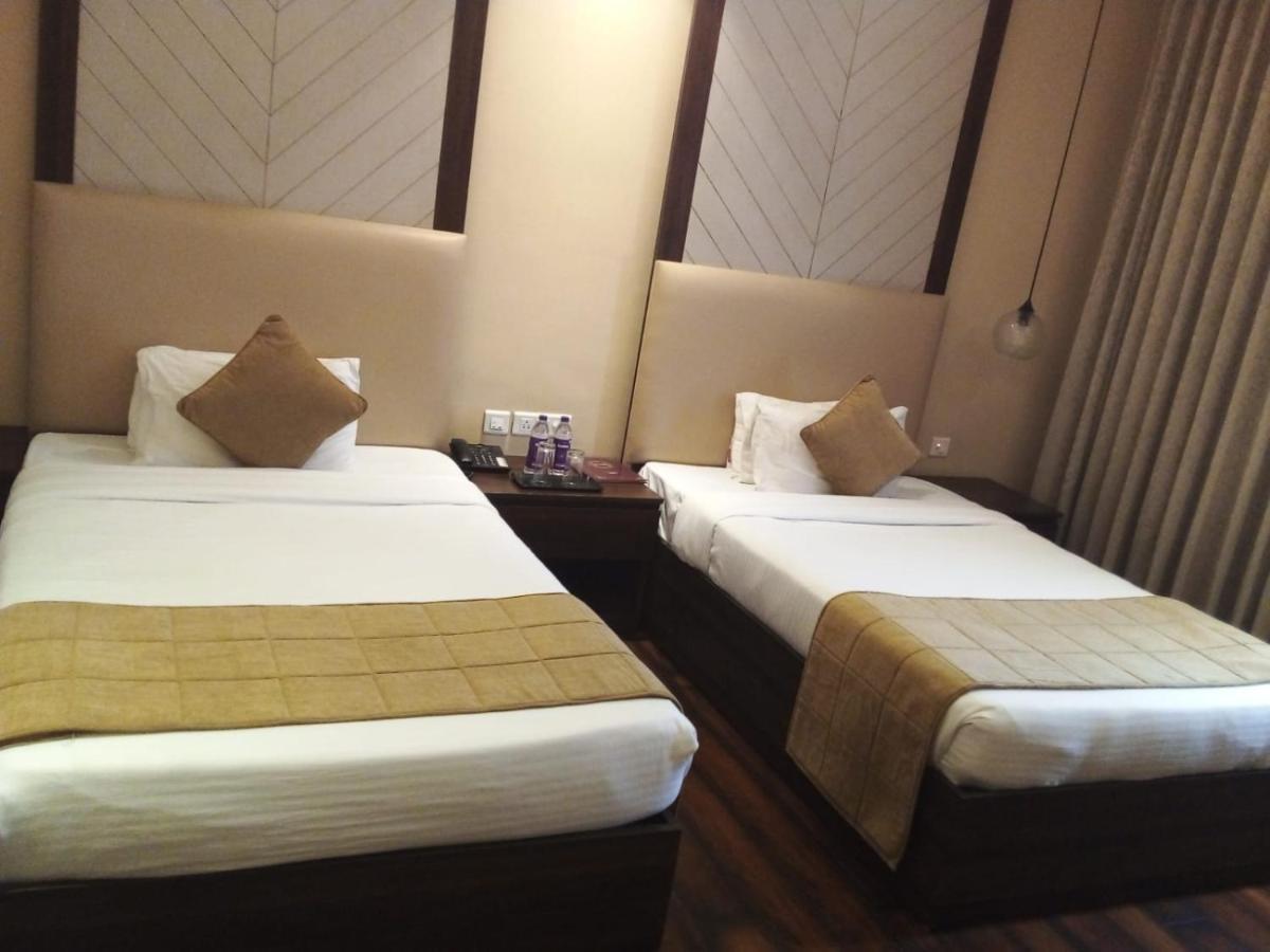 Hotel The Vilana A Unit Of Jg Developers Rishīkesh 外观 照片